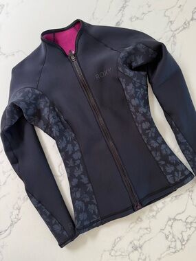 Roxy Swell Series 1mm Wetsuit Jacket - Black - Size 4